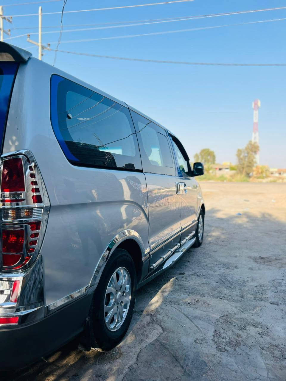 ٨ مسكر أصل بيها جاملغ أمامي صبغ وقبق جنطه مبدل 
سياره جاهزه تبريد حداديه تخم تاير شواصي قواعد دبل مناقصها شي سعر ١٣٠ مداور ثاني يوم 
مكان سوق الشيوخ
***********
