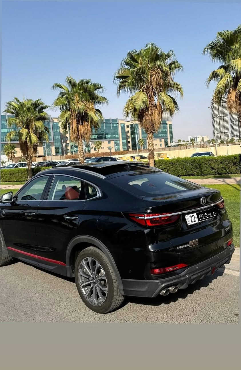 � للبيع: شانجان CS85 موديل 2022 – فل مواصفات
سيارة نظيفة جدًا وتستاهل، استخدام شخصي وبحالة ممتازة 👌

🔹 الحالة:
✔️ بدون صبغ
✔️ بدون بارد
✔️ مكفولة بضمان شركة البخيت

🔹 المواصفات:
⚙️ محرك 2.0 تيربو قوي وأداء عالي
📍 ماشية 70 ألف كم فقط
🌅 سقف بانوراما
📺 شاشة كبيرة مع 5 كاميرات 360°
📡 حساسات أمامي وخلفي + رادارات أمامية وجانبية
🅿️ Auto Park – تركين تلقائي
🚶‍♂️ تنزل منها وهي تطبّق نفسها بدون سائق
📱 تشغيل عن بُعد
🛞 إطارات جديدة
🎨 ألوان داخلية قابلة للتغيير والتحكم
🪑 داخلية أحمر (كشنات + خشنات) – فخامة وطابع رياضي
❄️ تبريد قطعتين للراحة التامة

💰 السعر: 175 مليون (قابل للنقاش للجاد)

📞 رقم الهاتف: ***********

📌 السيارة جاهزة للفحص، وما تحتاج شي غير تركب وتستمتع 👍
