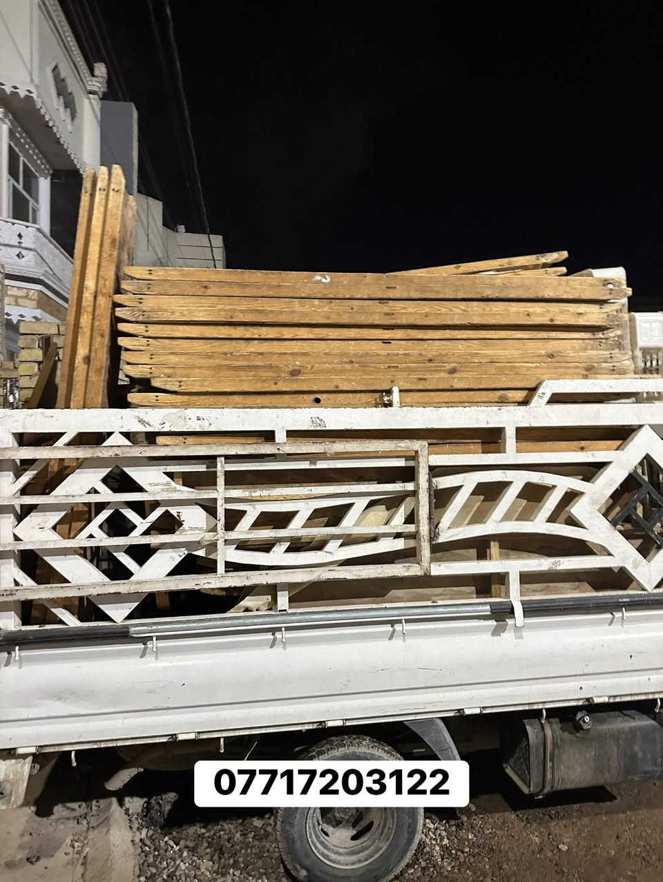 🚛✨ شركة الأخوين لنقل الأثاث المنزلي والمكتبي ✨🚛
📍 خدمة شاملة داخل وخارج مدينة الكوت
📞 *********** – 

⸻

إذا عدّك نقل أثاث، تجهيز بيت جديد، تغيير مكان شغلك، أو نقل مكتب كامل وتحب ترتاح من التعب والدوخة…
إحنا نستلم منك الشغلة من أول قطعة لآخر صندوق، وتبقى أنت مرتاح ودمّك بارد. 🌟

⸻

📦 خدماتنا تشمل:

✔️ نقل أثاث داخل الكوت وخارجها إلى جميع المحافظات
✔️ سيارات كية حمل حديثة مجهّزة للنقل السريع والآمن
✔️ عمّال محترفين بخبرة طويلة بالتحميل والتعامل الحذر
✔️ فك وتركيب كامل للغرف – نقل بدون أي ضرر
✔️ تغليف أثاث + تنظيم كامل أثناء النقل
✔️ نقل مكاتب وشركات مع ترتيب الملفات بدقّة
✔️ نقل مستلزمات المناسبات (زواجات – حفلات – قطع خاصة)
✔️ توصيل لحد باب بيتك أو مكتبك

⸻

🌟 ليش تختار الأخوين؟

1️⃣ نتعامل ويا أغراضك مثل مالنا بالضبط – أمانة ومسؤولية
2️⃣ أسطول سيارات نظيف ومجهز خصيصاً للنقل
3️⃣ التزام تام بالمواعيد – ما نخليك تنتظر ولا دقيقة زيادة
4️⃣ أسعار مناسبة ومدروسة لكل العوائل والشركات
5️⃣ تعامل راقٍ – سرعة – دقة – أمانة
6️⃣ خبرة كبيرة بفك وتركيب الأثاث بدون أي خسائر
7️⃣ متابعة خطوة بخطوة من أبو خطاب نفسه لضمان شغلك يوصل سالم ومضبوط

⸻

💡 شعارنا:

راحتك أولاً… من أول صندوق لآخر قطعة أثاث

⸻

📞 للحجز والاستفسار:
***********

📍 وين ما تكون… بالكوت أو خارجها… نوصل بخدمتنا لباب بيتك.

✨ شركة الأخوين لنقل الأثاث…
لا تفكّر بالتعب، لا تشيل هم… خلي كل الحمل علينا وارتاح
