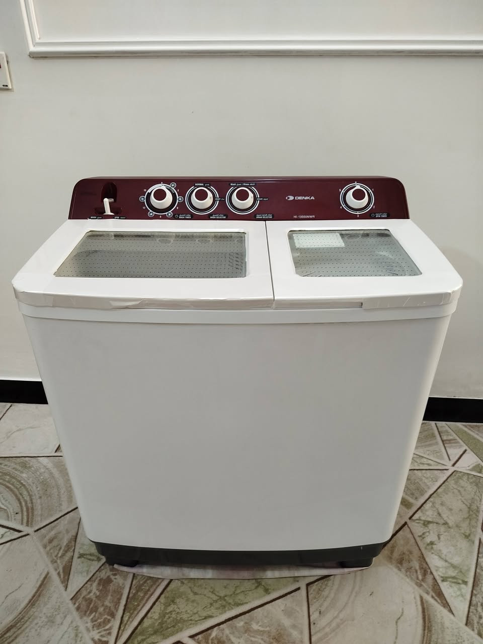 للبيع غساله دنكه حجم 20 كيلو جاهزه غسل وتنشيف مابيه نقص سعر 95 مكاني كربلاء حي العامل ***********👈*********** واتساب وماسنجر موجود
