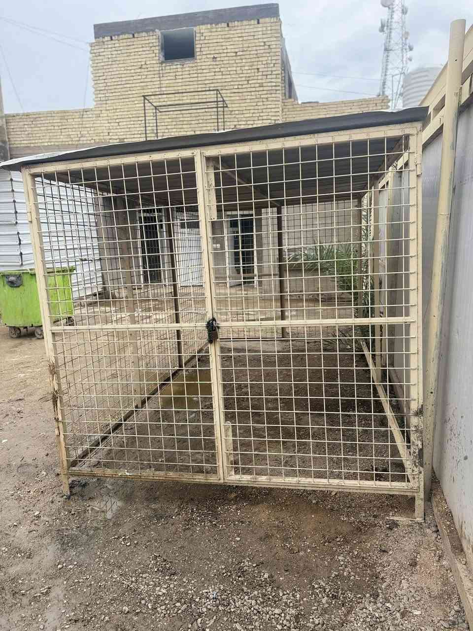 السلام عليكم 
قفص مولده جديد 
حديد ثقيل درجى اولى 
الارتفاع 2 متر
العرض 2 متر
الطول 3 ونص 
السعر 225 
مكاني حله ابي غرق 
للاستفسار ***********
