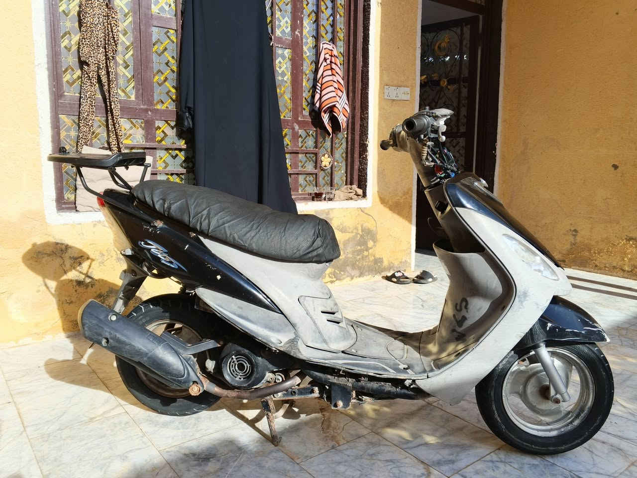 السلام عليكم دراجه ماكس منغولي 120 محرك نظيف دراجه خير من الله بس كابيرتر شوي تعبان سعره 350 وبيها مجال مستعجل عليهة عنواني بغداد ***********
