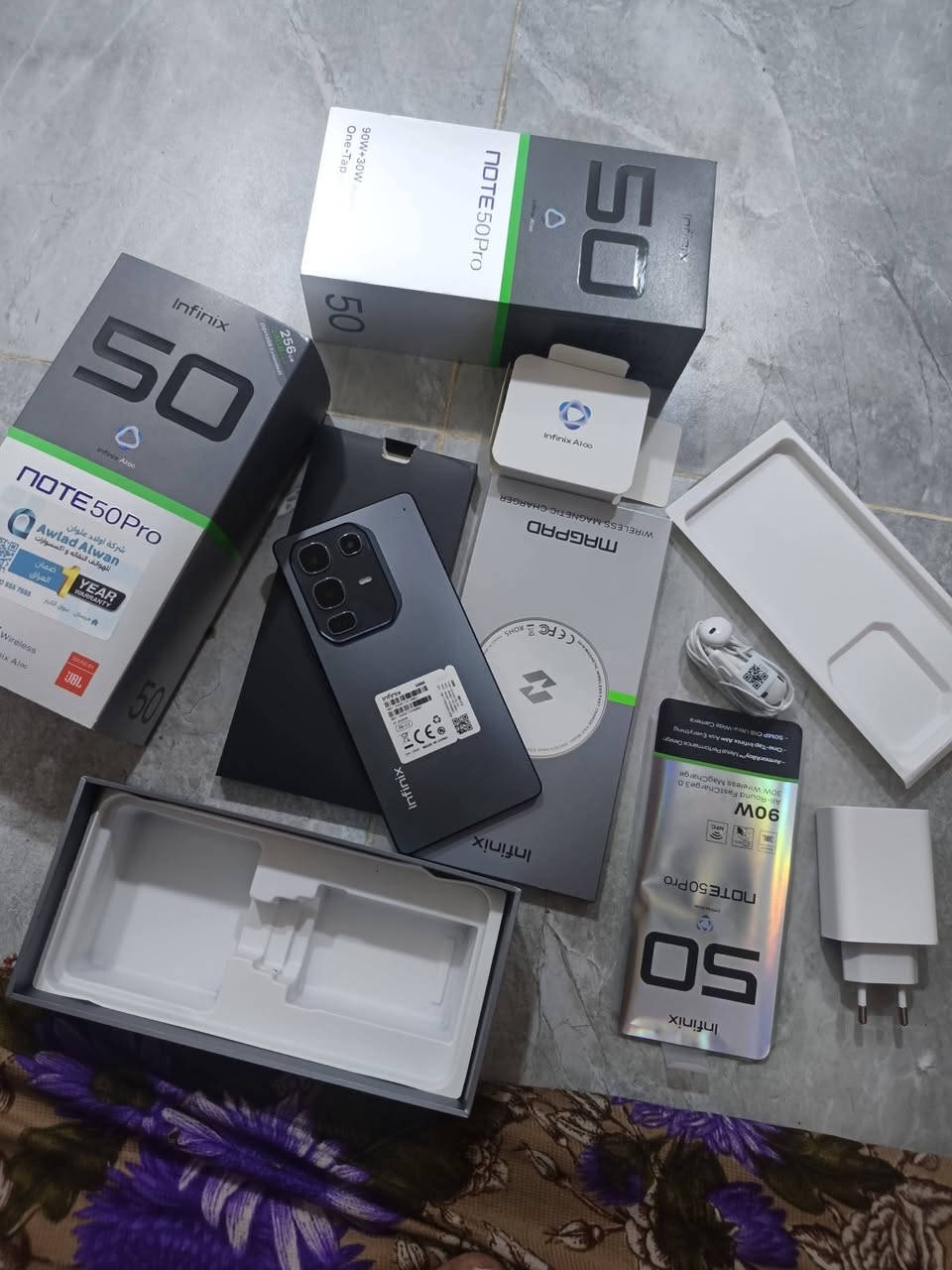 للبيع
انفينكس نوت 50برو 

ذاكره 256

العشوائيه 24

جهاز جديد جدا

نظافه 100% 

بعدا بلجيس

ملحقاتها كامله

سعره 275 قفل قفل

مشتري ب 350

هاتف

***********
