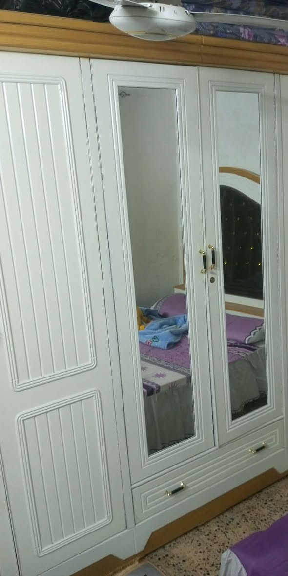 تم إعاده النشر بسبب الوعود الكاذبه
غرفه نوم عراقي فصال تركي صار سبوع من ماخذته حتى غراضها نصها ما مشدوده بس مكاني صغير والغرفه جبيره السعر 950 بيها مجال العنوان بغداد الشعب حي اور


**إذا كنت صاحب هذا الإعلان وتريد حذفه لأي سبب، رجاءا أرسل رسالة إلى الدعم الفني**