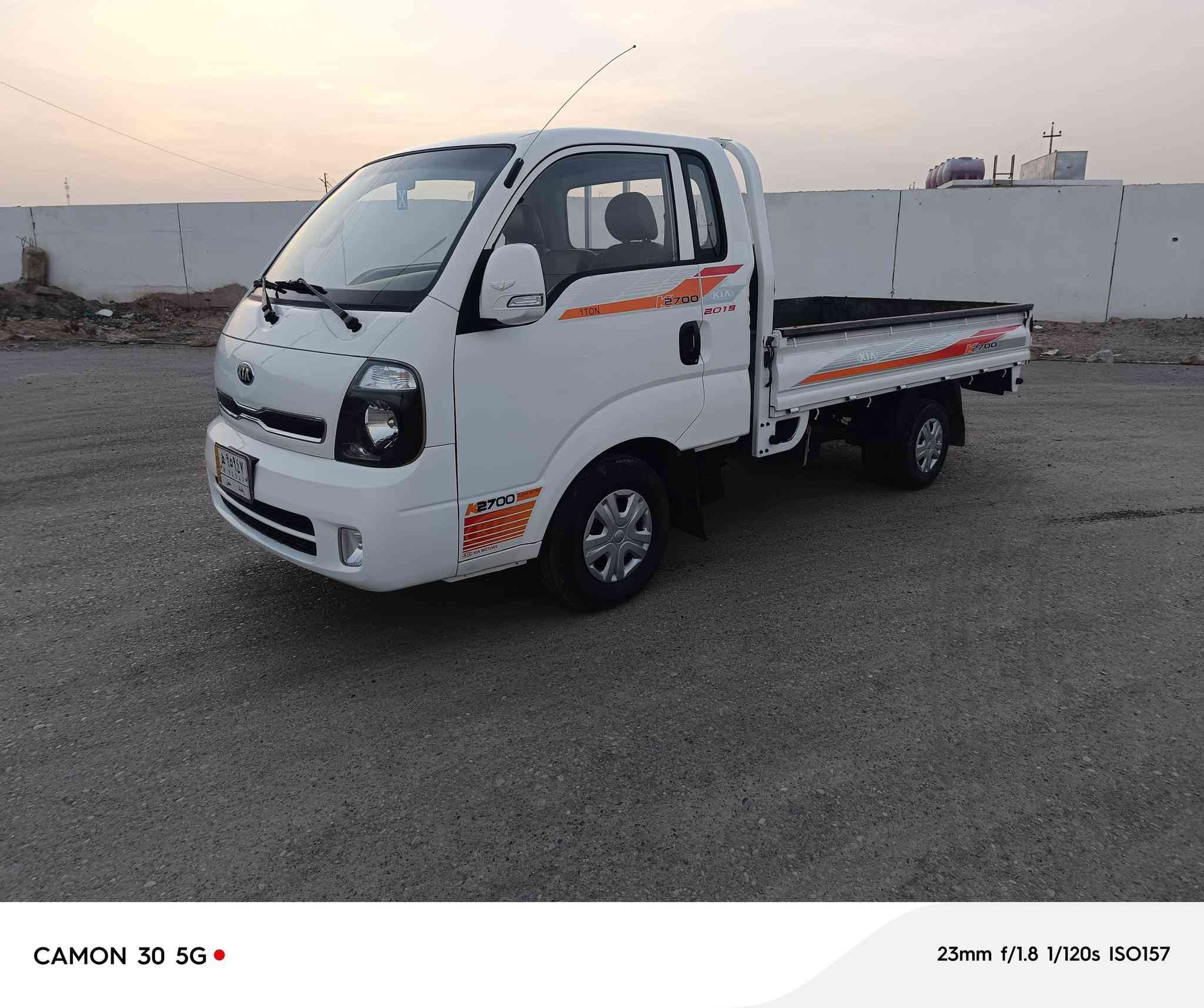 سلام عليكم البيع كيه 2018 رقم بغداد ألماني شرط التحويل مكفوله
محرك وكير وكسن شرط 
تخم تاير صدر جديد 
سياره وضع شركه 
سعره 126 وبيه مجال 
رقم الهاتف ***********
رقم الهاتف ***********
