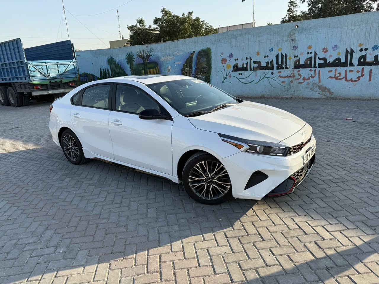 كيا فورتي جيتي لاين فول مديل 24 رقم بغداد ترقيم جديد باسمي حادثها موضح بلصور بدون ارباك السعر 179 بيها مجال قليل كلش مكاني بغداد شقق الحبيبيه ***********
