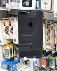 ايفون ٨ بلس • ٢٥٦ • بطارية ٧٩