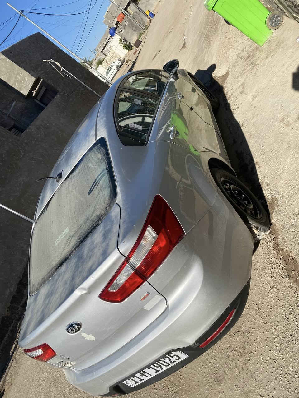 السلام عليكم 
كيا ريو 14 امريكي قطعتين صبغ فقط لباقي كفاله بيه جراد خفيف كلش مكينه جديده مشدوده كيره جديد تبريد شغال حداديه تخم تاير جاهزه  بغداد دولي هزته جديده مكانه حله بيع او مراوس  حسب لقناعه *********** سعر 82 وبيه مجال  سونارها مرفق بلمنشور
