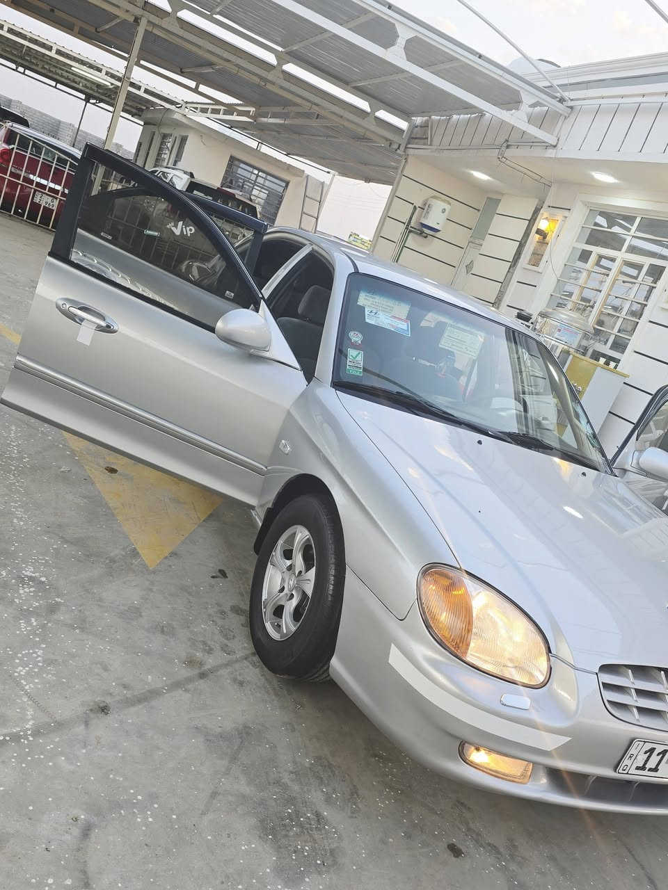 سوناتا 2001 6 سلندر كير أوتو صدر خلفي أمامي جديد كهربائيات كلهه جاهزه تبريد منظومه جديده مكينه وكير مال حاويه شادهن مكفوله من ضربه ولكص شرط مصبوغه صبغ درجه اولى للجماليه السعر 65 وبيهه مجال بسيط مكاني ديالى الغالبيه لتفاصيل سيد حيدر ***********..
