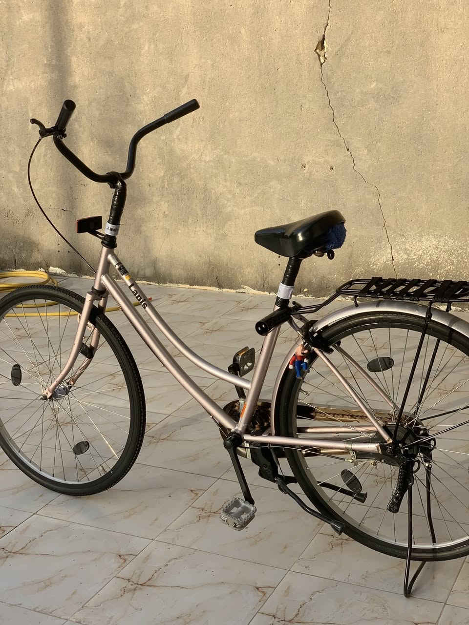 سلام عليكم حبايب باسكل حجم 26لل بيع نضيف مديل 2019مكاني سماوه ولي يحب يشتري يراسني خاص لو يتصل عليه ***********
