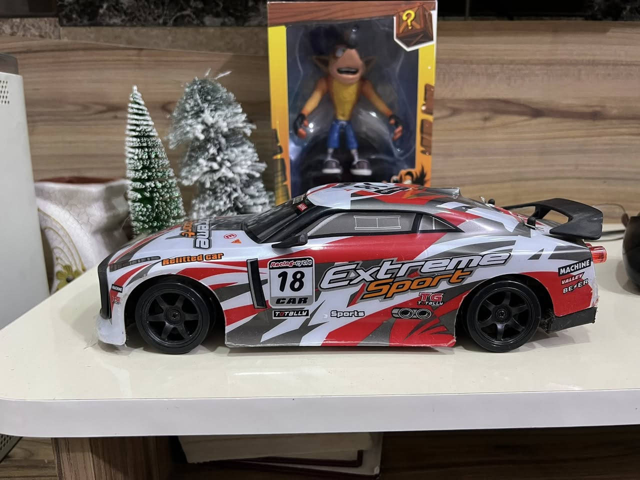 السلام عليكم سيارة درفت
مستعملة أخت الجديد وياها تايرات احتياطية
السعر ٣٥ الف مكاني الزعفرانية


**إذا كنت صاحب هذا الإعلان وتريد حذفه لأي سبب، رجاءا أرسل رسالة إلى الدعم الفني**