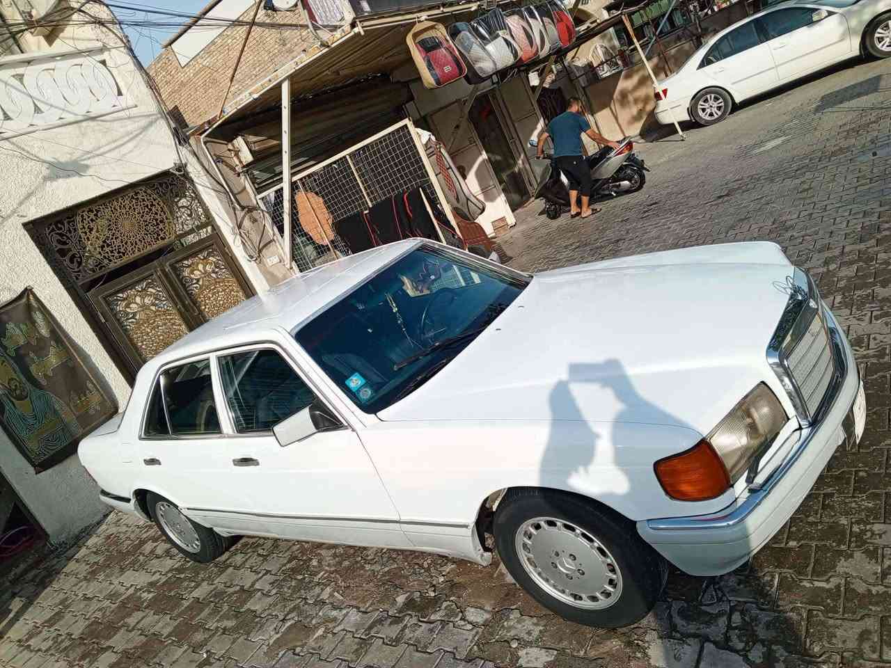 سلام عليكم
موديل 87 تبريد شغال ثلج سنويه باسمي مكينه vvt 3000
سكليتر كهرباء سياره خير من الله  سعر ٥٥ عنوان بغداد ***********
