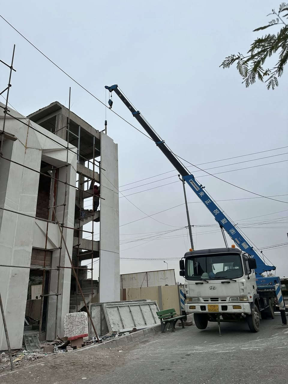 لبیح مودیل ٢٠١١ بشرت
***********
