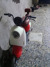 دراجة شحن • نقص بطاريات • للبيع