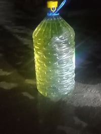 نفط • ٢٠ قارورة