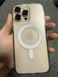 ايفون 16 برو ماكس عربي شرق اوسط كارتونه وكيبل الأصلي جهاز نظيف كلش بس ...