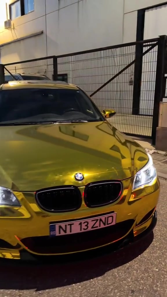 BMW 💛 #BMW #M5


**إذا كنت صاحب هذا الإعلان وتريد حذفه لأي سبب، رجاءا أرسل رسالة إلى الدعم الفني**