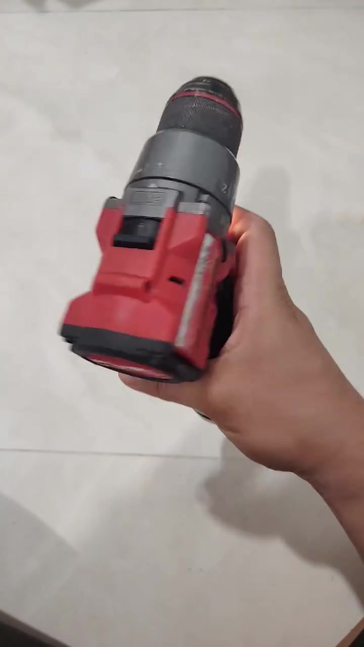 دريل milwaukee m12 مستعمل مع بطارية 2A للبيع السعر 135


**إذا كنت صاحب هذا الإعلان وتريد حذفه لأي سبب، رجاءا أرسل رسالة إلى الدعم الفني**