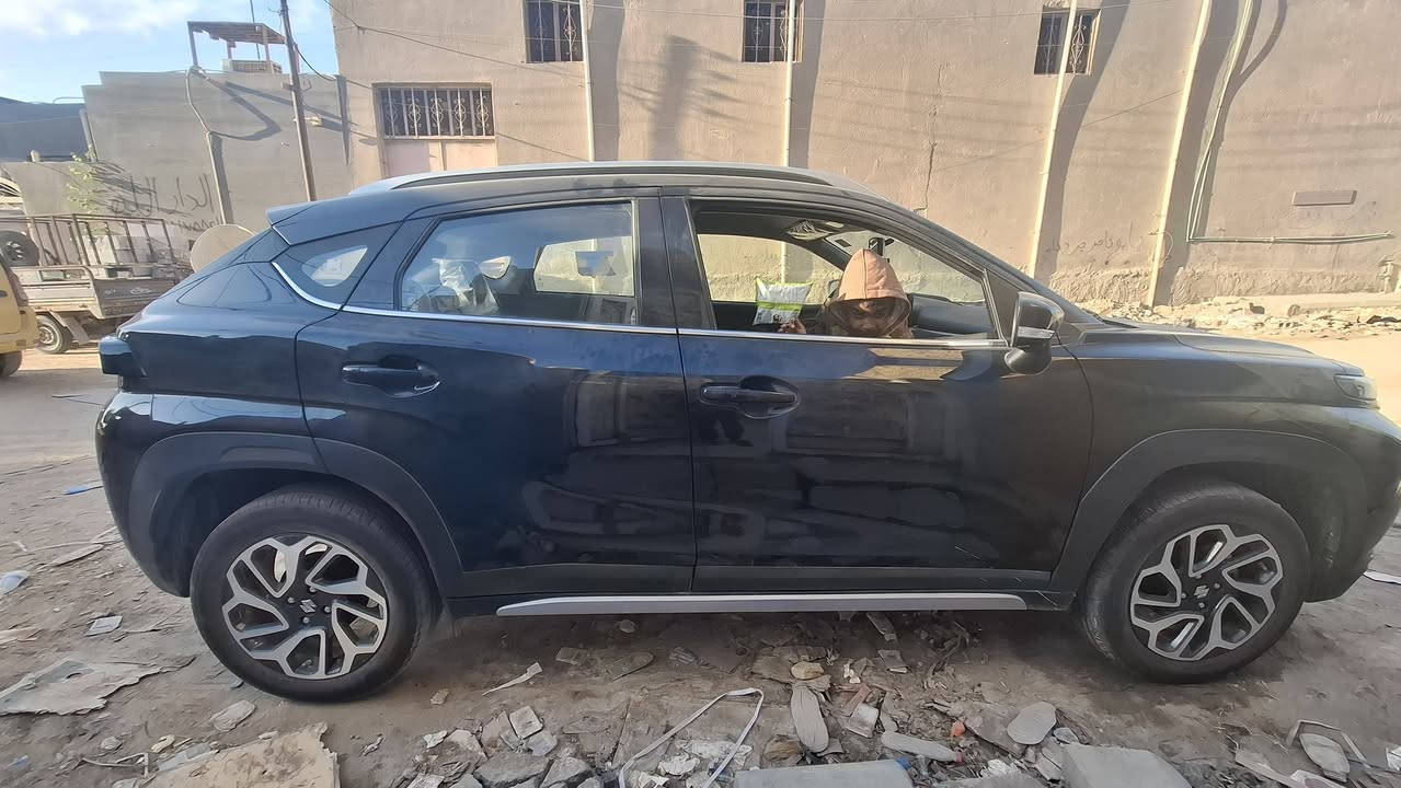 السلام عليكم لبيع سيارة سوزوكي فرونكس مديل 2025 أستلام شركه زيرو ماشيه تقريبا أقل من 5000 حرة مرقم بغداد لعلم مداور بنفس اليوم للاستفسار الاتصال بلرقم *********** ابو علي مكان السيارة السماوة
