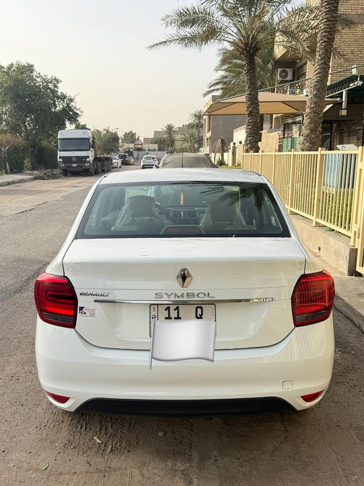 رينو سمبل زيرو ستلام شركه حره تحويل ثاني يوم 
مرقم بغداد كامل بسمي سياره بوضع الشركه شخط مابيه
سعر 107 وبيه مجال للشراي مكاني بغداد 
*********** غير متواجد ع النت فقط اتصال
