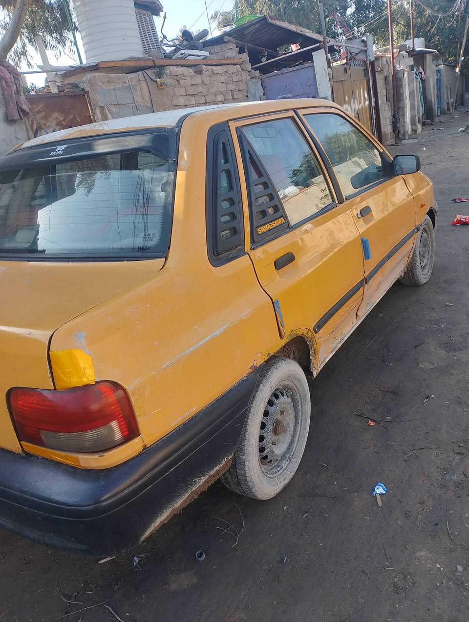 مديل 11رقم نكليزي بابل سنويه 31 مصفره من كلشي موجوده ب كربلاء لبيع ومروس حسب لقناعه معروظه 25وبيه مجال ***********
