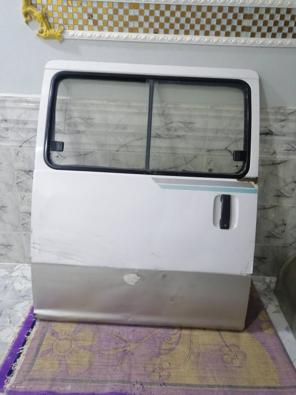 سلام عليكم غراض بريجو البيع دعاميه ام شفه ٢٢٠ دعاميه مال منغولي ١٥٠ باب سلايت مليان ٢٢٥ باب صندوك مليان ٢٢٥ ***********
