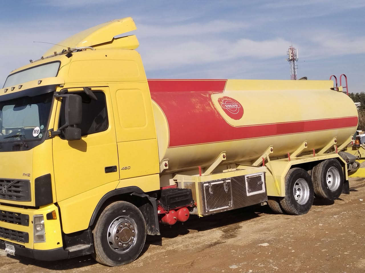 ڤاڵڤۆ شەیتانی مۆدێل 2004حجم 460 12FH. سعال جۆت تەیە  تەبرید گیر3+3.  شوێن هەولێر سعر 230. رقم. مۆبایل ***********
