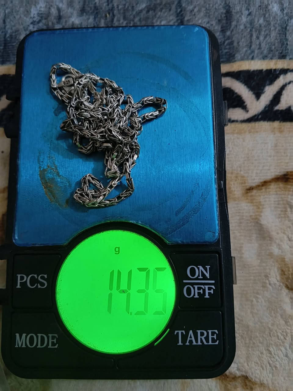 فرعوني ألسعر 70
الوزن 14.36
‏‪***********‬‏
ذي قار.... يوجد توصيل
