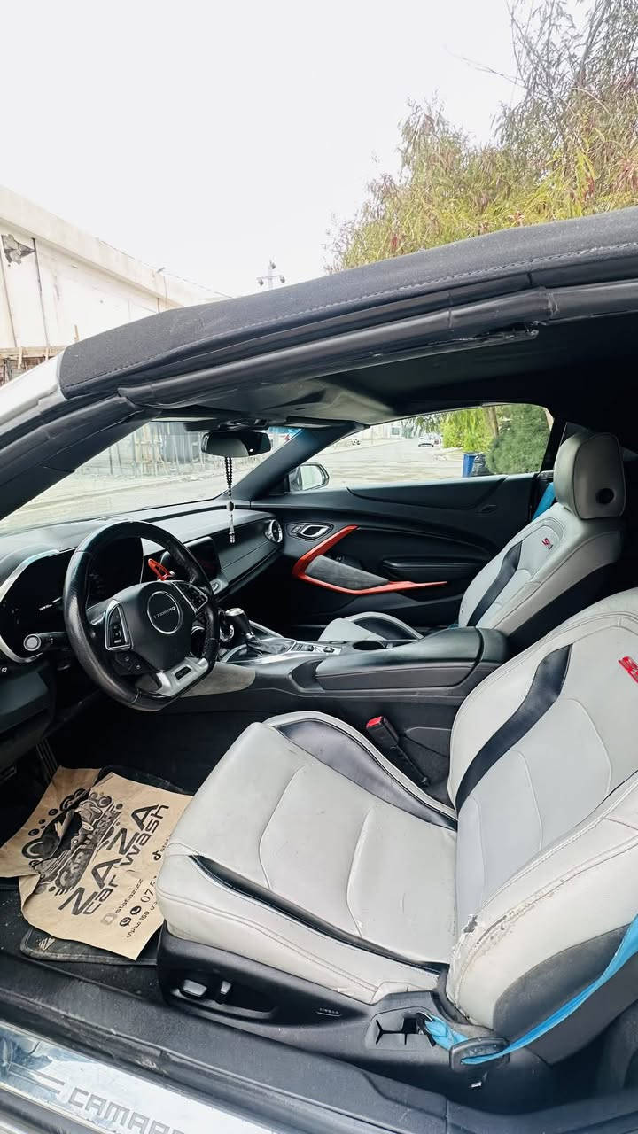 للبيع 
Camaro 2017 2ss
ماشية ٧٠ الف 
كير و محرك كل بشرط 
سيارة فوول مواصفات 
بجم كبس 
بدون ارباك و بدون دواخل 
قطعتين صبغ 
دينار مابي مصرف 
سعر ١٤٨ بيها مجال بسيط 
مكاني اربيل 
*********** واتس اب
