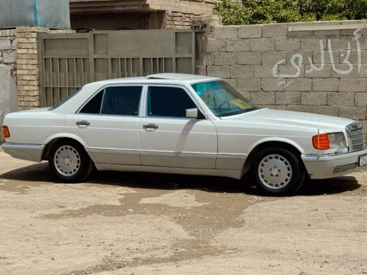 مارسدس جامبو للبيع موديل 1987مستعجل 
***********
/***********
اي استفسار اني حاضر ☎️تبريد مكينه كله كفاله 
مكانها بغداد رقم بغداد باسمي ب62 وبيها مجال
