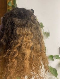 باروكة • كيرلي