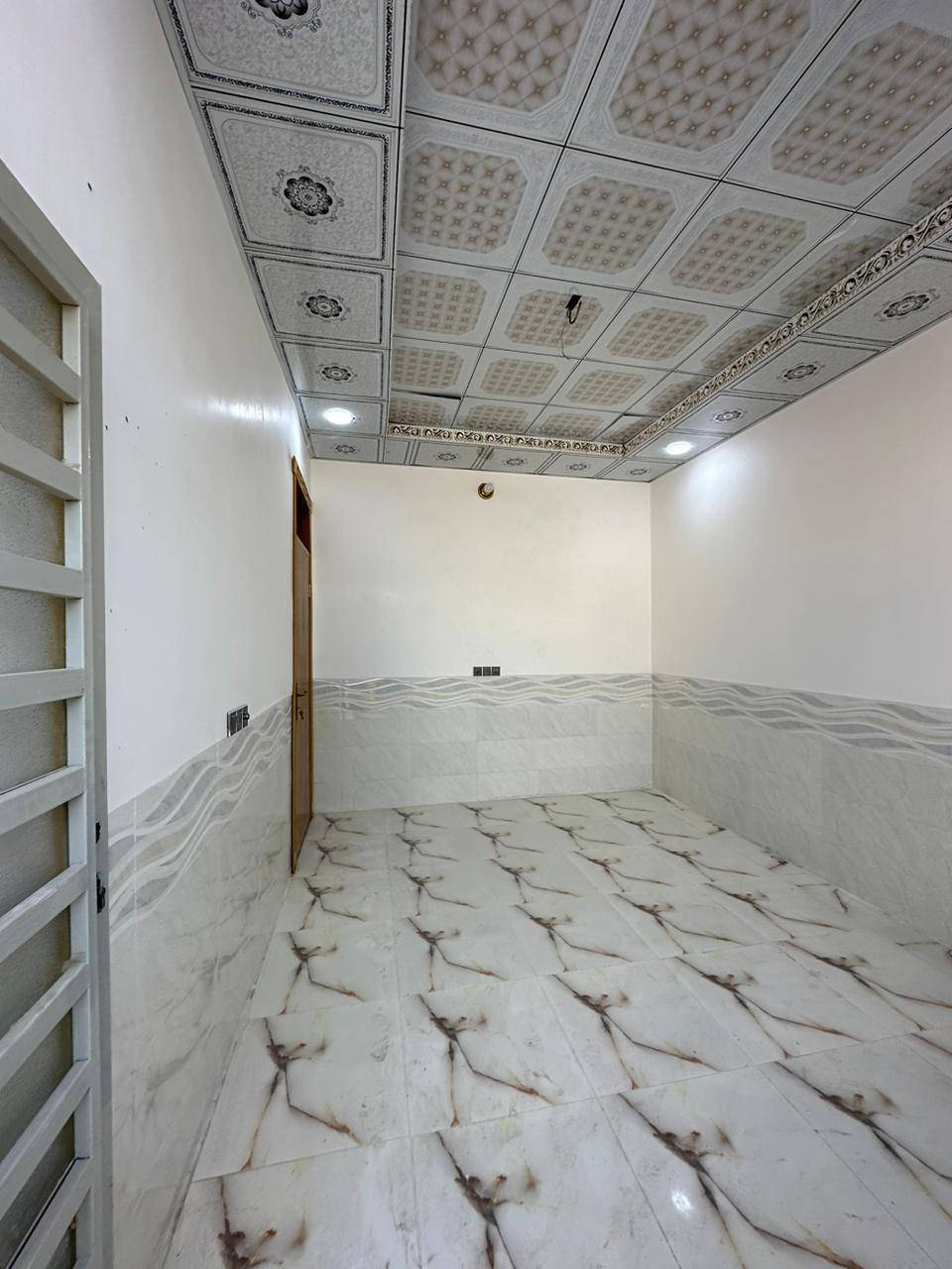 #يعلن_مكتب_ #التساهل_مقابل_قرية_لغدير_عمود282_ بشارع المطحنه
***********
#بيت_100متر_
السعر 40 مليون وبي مجال
#بيت_طابو_زراعي_سند25

بناء حديث
بناء ممتاز جدا 

عنوان لبيت النجف 
#مقابل__قرية_الغدير_مباشر بشارع المطحنه
يحتوي لبيت على+ غرفه1+صاله +ستغبال +مطبخ +صحيات بلداخل +وصحيات بلخارج 

***********وتساب النجف, العراق
