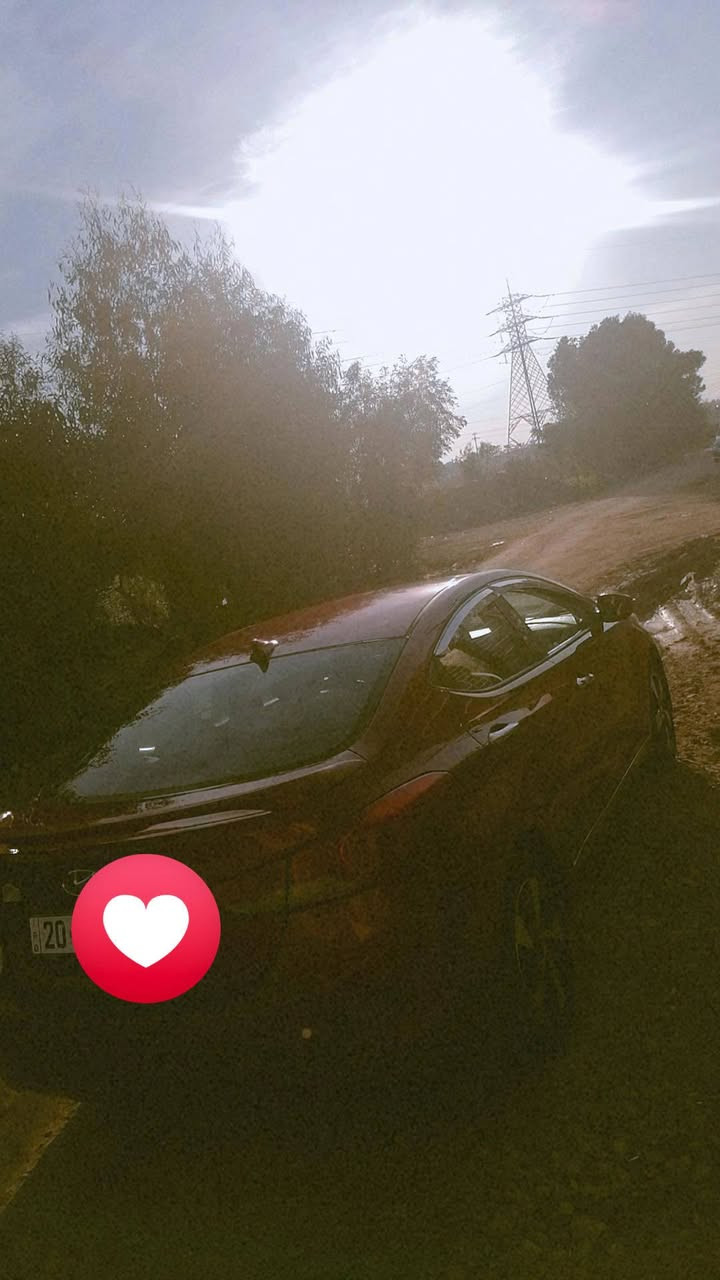 النترا 2012
وارد أمريكي
 بيها قطعتين ضرر بنيد وباب الصدر صبغ فقط بدون دواخل
ليبل واحد
المواصفات :
 شاشه
كامره خلفيه
تحكمات جهتين
كروز مثبت سرعه
كشنات خلفي قلاب
ويل كب 16
تخم تاير جديد
مكينه 1800
كير ومكينه خير من الله
السياره جديده
لون احمر المرغوب
تبريد ثلج 
تدفئه جديده 
السيارة رقمها ديالى
الدولي الجديد با اسمي
سعرها 100
العنوان : بعقوبة التحرير
الاستفسار ***********
