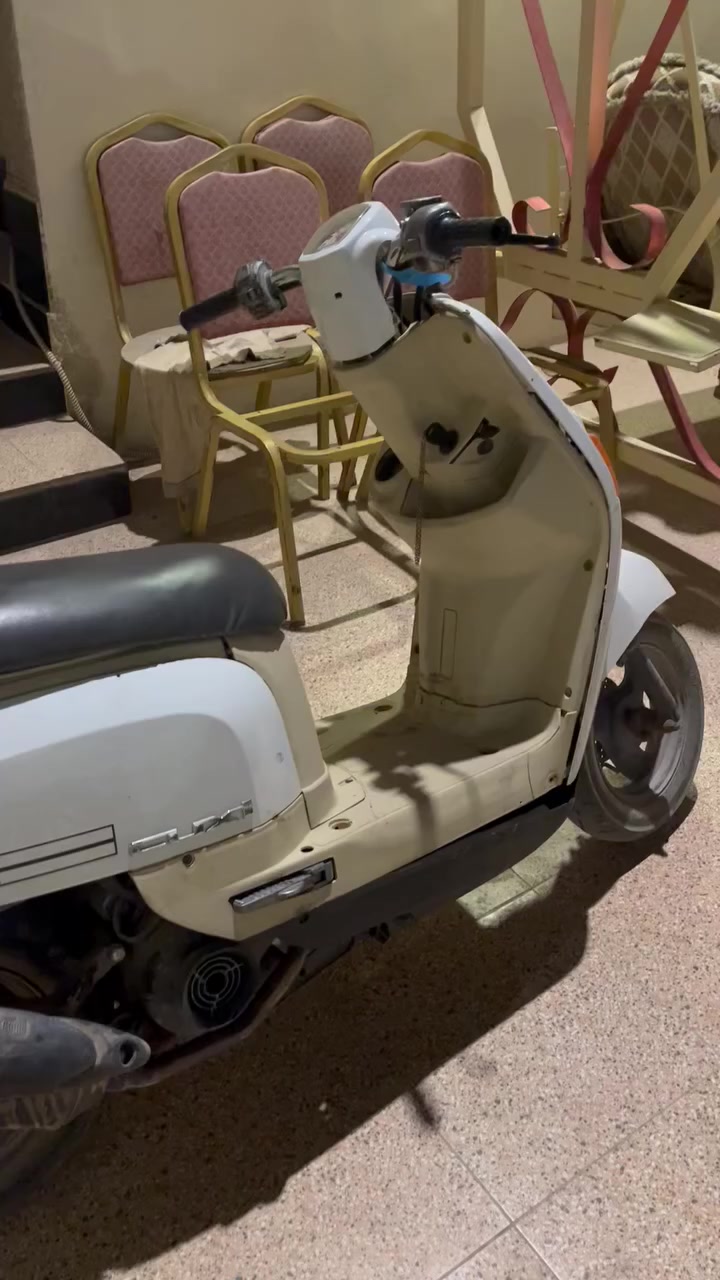 السلام عليكم دراجه بوليس دراجه خير من الله كامله مكمله كهربايات كله شغال سلف هندر شوفت عينكم 
صلنصة رياضية ام الفصلة العنوان ديالى بعقوبة التحرير 
السعر خاص 
للتواصل او الستفسار 
الرقم/***********
