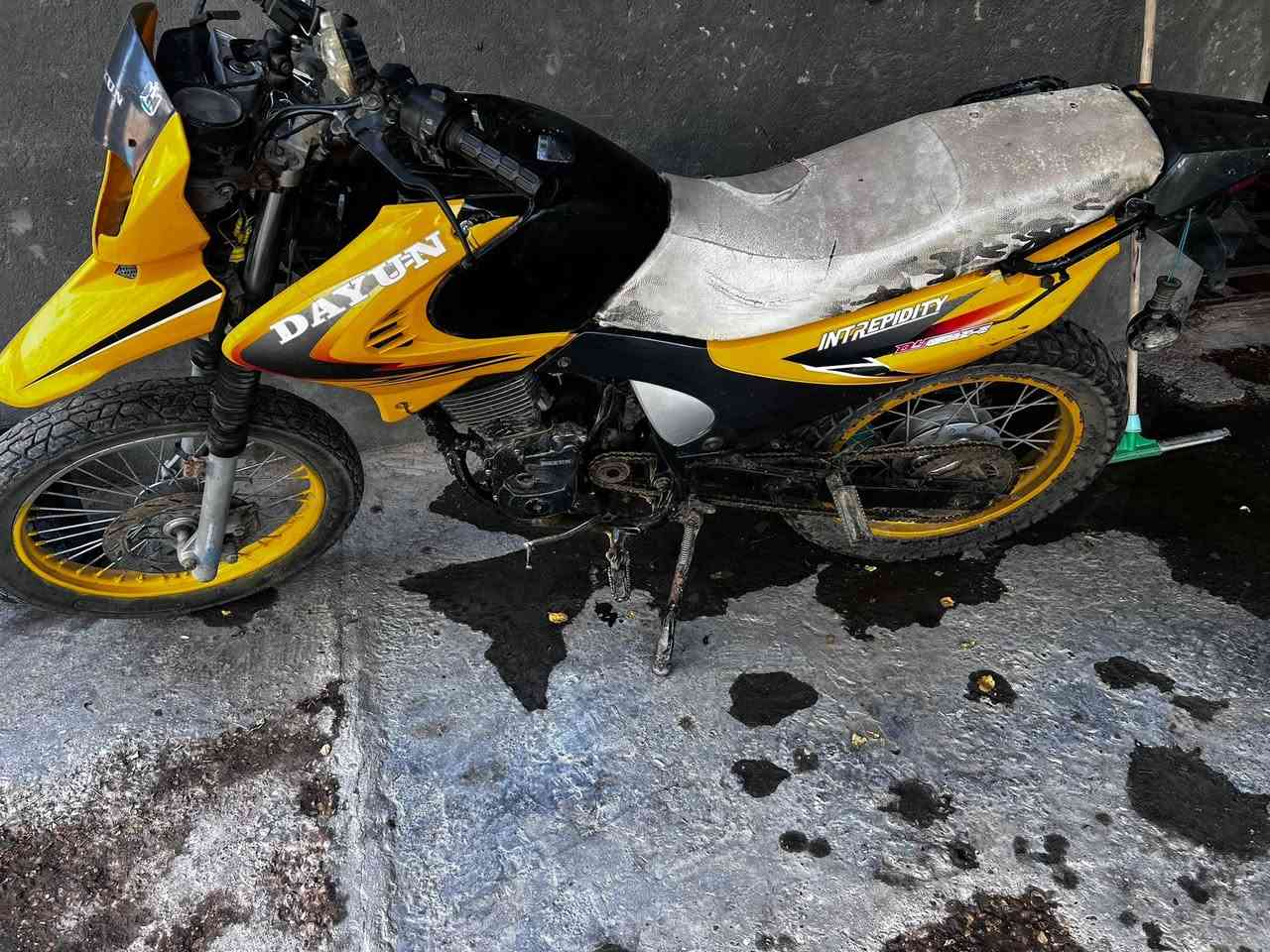 دايوان جبلي بدون موديل 16  سعره 500


**إذا كنت صاحب هذا الإعلان وتريد حذفه لأي سبب، رجاءا أرسل رسالة إلى الدعم الفني**