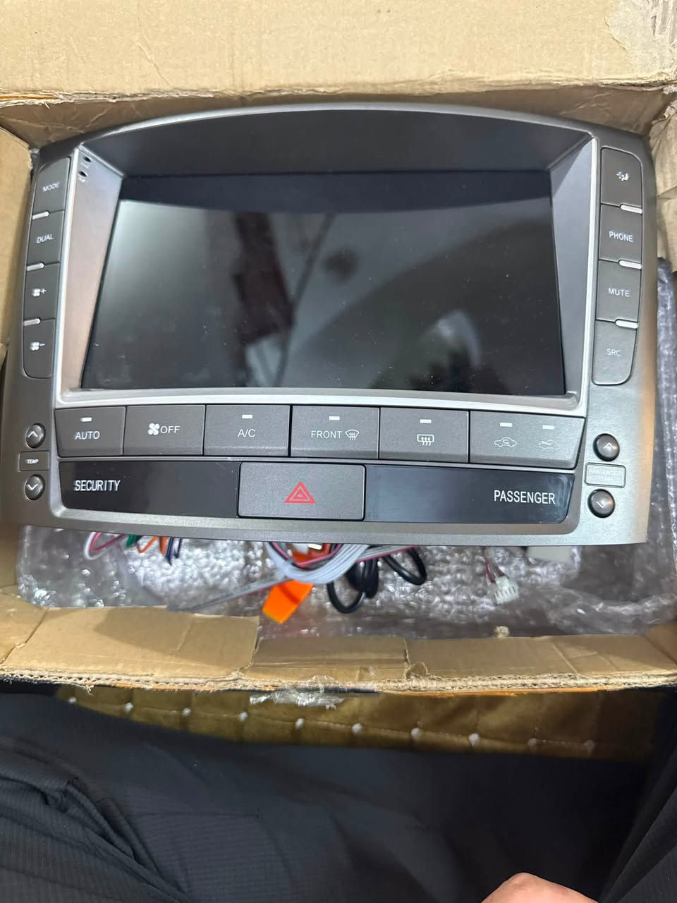 � للبيع شاشة أندرويد لكزس – مواصفات عالية 🚗
✅ نظام Android 14
✅ رام 8GB
✅ ذاكرة داخلية 128GB
✅ معالج ثماني النواة (Octa-Core)
✅ تدعم Apple CarPlay وAndroid Auto
✅ تشغيل خرائط Google وYouTube وجميع تطبيقات الأندرويد
✅ تدعم الكاميرا الخلفية
✅ شاشة لمس سريعة وعالية الدقة
✅ تركيب مباشر بدون قص أو تعديل

💰 السعر: 115,000 دينار فقط


**إذا كنت صاحب هذا الإعلان وتريد حذفه لأي سبب، رجاءا أرسل رسالة إلى الدعم الفني**