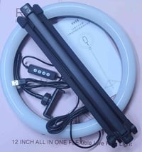 ستاند موبايل • ٣ مودات • ابيض اصفر شمسي