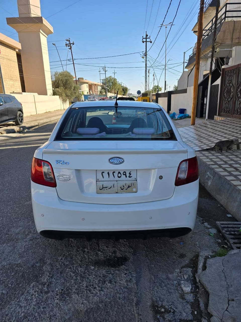 كيا ريو ٢٠١٢ مسجل ٢٠١١
محرك ١٤٠٠
ماشيه ٢٥٠٠٠٠
حادث جاملغ و بنيد تبديل
سعر ٧٨ ورقه
سنويه جديده مكفوله من الغرامات
مكان السيارة كركوك 
موبايل ***********
