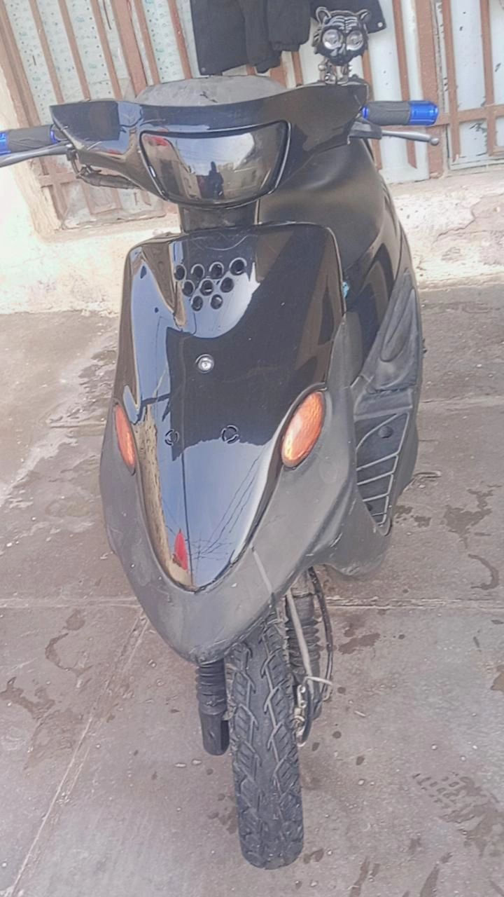 السلام عليكم
دراجه ياماها ٩ زرف للبيع الدراجه جديده ماصار هواي من طالعه وكيل دراجه نظيفه وماماشيه بعدها تلمع برغي ممفتوح بيها  
مكاني العماره_ حي جهاد  ( ***********) سعرها ٧٠٠ قفـل
