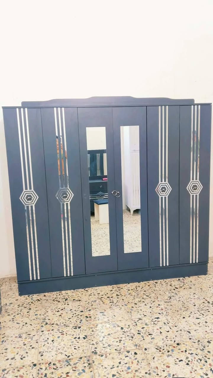 غرفه 450 فول نضافه معه شد ونقل داخل بغداد مجانا سارعوو بلحجزز سكرين وخاص 📢📢
***********
