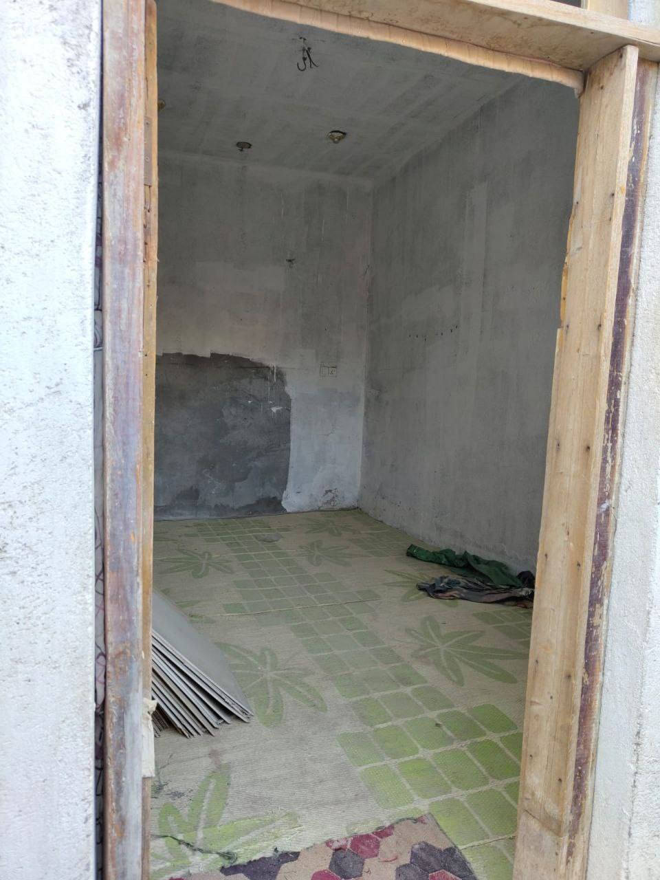 سلام عليكم 

◾دار طابو للبيع 

◾المساحة 100 /م 

◾المكان سوق الشيوخ حي الشهداء  يم مدرسة البراعم يم انصار زهير 

◾يتكون من استقبال وصحيات وطارمة وترك وصالة ومطبخ وغرفتين

◾السعر  38وبيه مجال 

◾الاستفسار واتساب او الاتصال على رقم التالي 

◾***********
◾سيد حسن الموسوي 

◾مكتب الاحرار شارع البصرة يم مكتب سيد الشهيد
