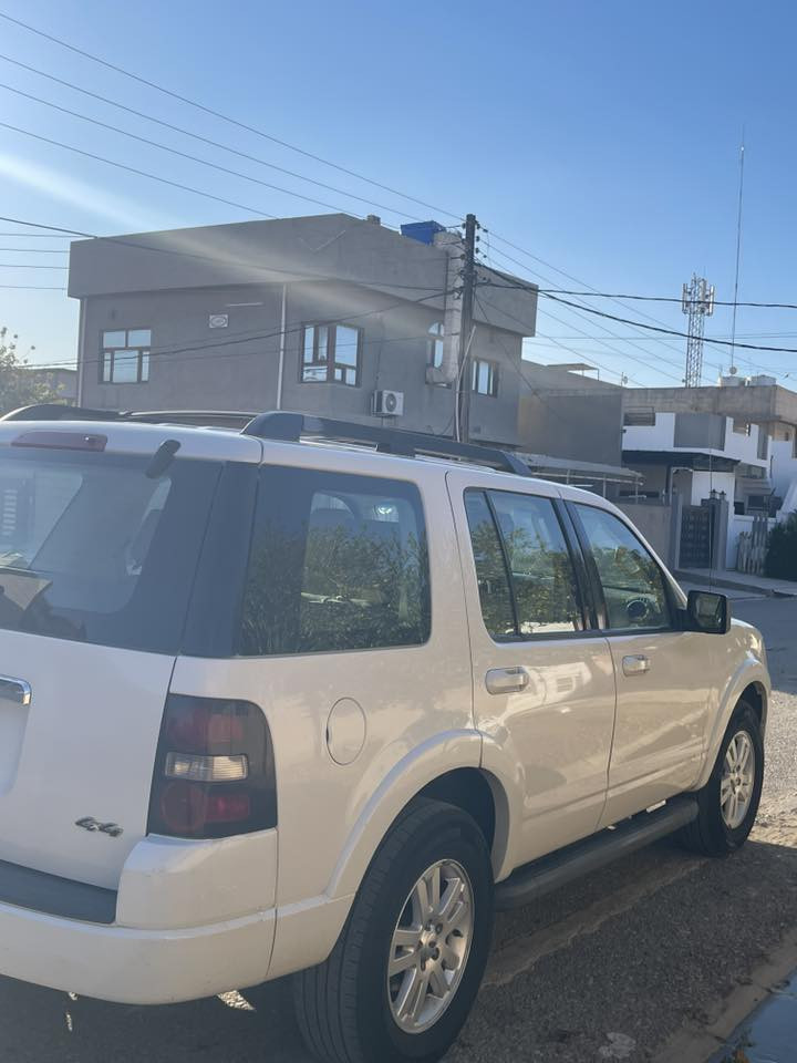 • مكان السيارة: كركوك

 للتواصل ***********

* المحرك: 6 سلندر - 4000cc

أضرار السيارة: سالمة من اي حادث 
- 

• كفالة المحرك والكير والصدر

ر تفاصيل إضافية:

• رقم السيارة: اربيل 

• باسم المالك تحويل مباشر

• السنوية نافذة لغاية 2026

• لون السيارة: أبيض

• إطارات جديدة

للتواصل:***********

السعر: 130 ورقة - قابل للتفاوض
