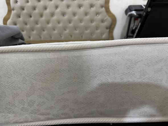 السلام عليكم عندي دوشك نفرين مانازل ابد ونضيف جدا
وغساله فول اوتماتيك كلشي مابيها ع فحص شرط
عنوان كريعات شارع الكويتي 
هاتف 📞 ***********
