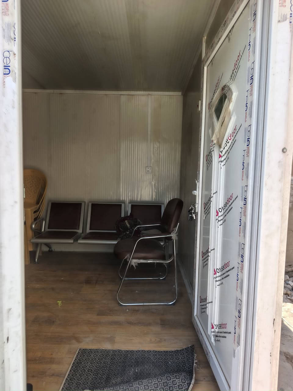 للبيع كرفان مستعمل ابعادة 3*4 
الحالة نظيف جدا . 
المكان بغداد . 
للتواصل ***********

