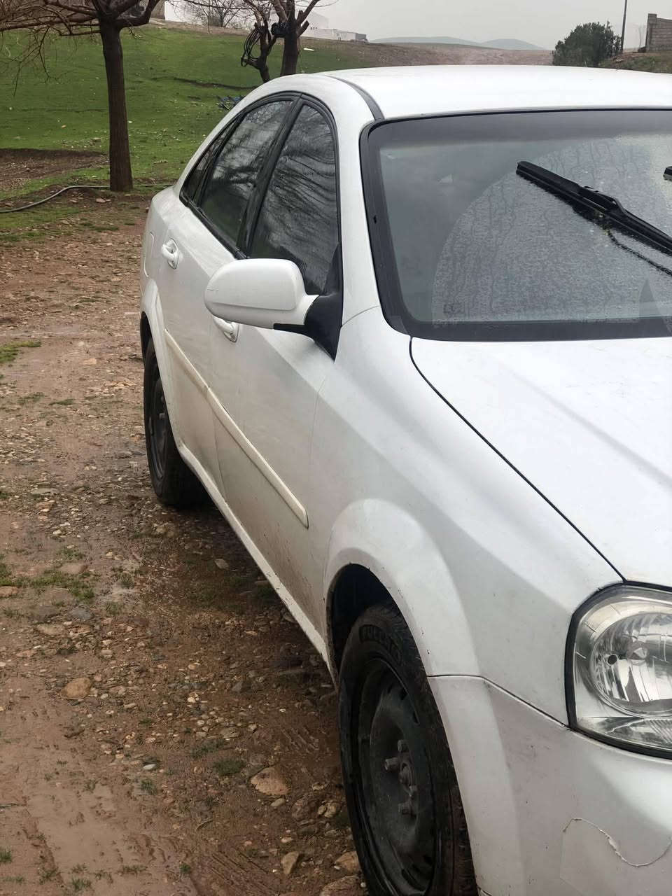 شوڤرلیت 2012 مکینە وگیرو تەقەورەقو کارەبایئ بشرت ماکینە نکرایتەوە
سبوغ لە ڕسمەکان دیاریم کردووە
سەنەی هەتا 2028  نویێە
سەیارەکە ئی معرز نیە ئی ماڵە
شوێنُ[ ئاکرێ 
***********

ئـەگەر سەیارەکەت دەفرۆشیت نامە بنێرە با بلاوی کەینەوە لۆت
