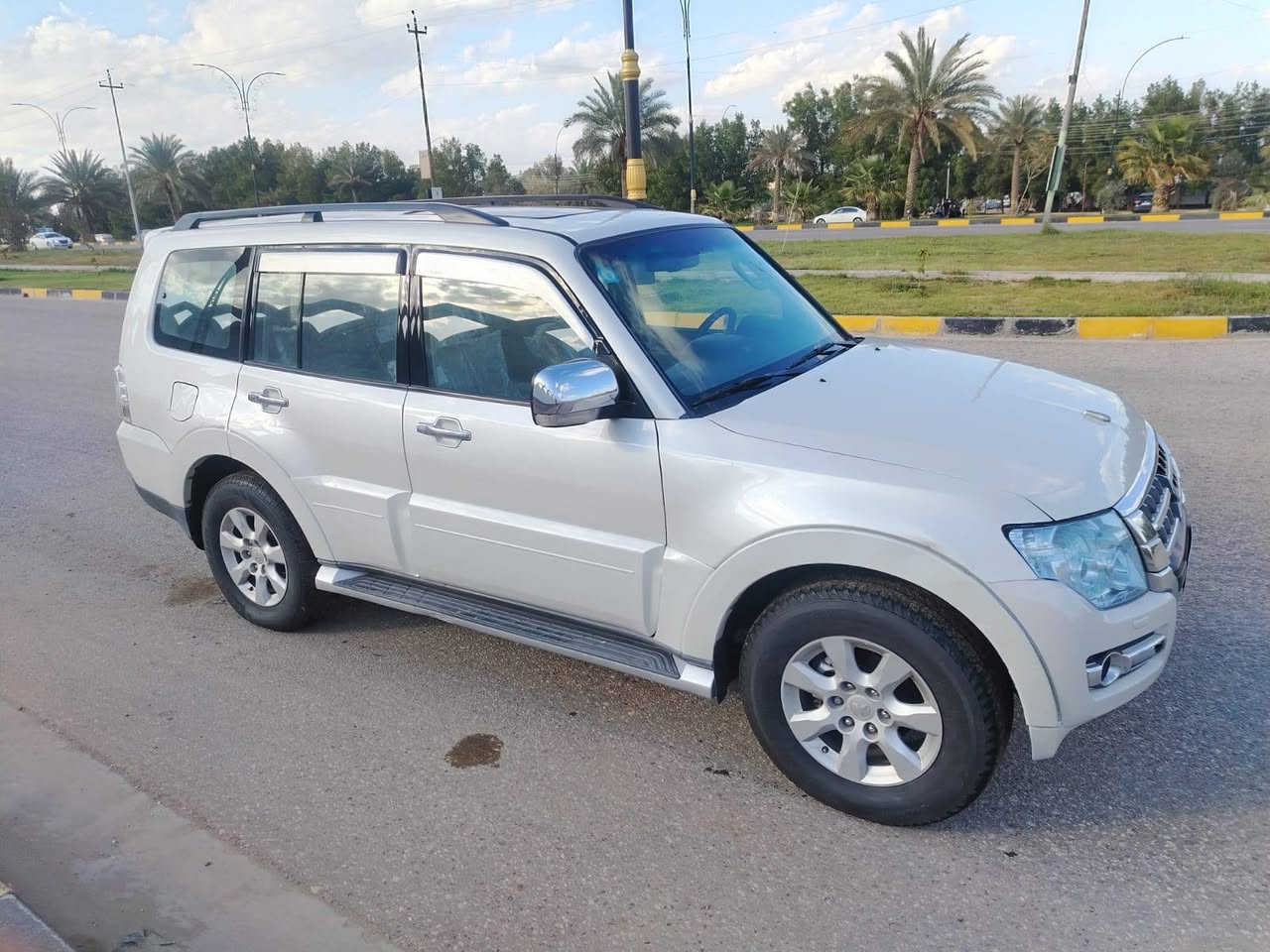 سلام عليكم سياره نوع باجيرو موديل 2009خليجي فول مواصفات واحد عله واحد حبتور دمام شاشه كامره حساسات تحكم ستيرن جهتين خمسه ويل كب شاير مري تحكم مري مري شفط كشنات كهرباي جلد ثلاجه مانع نزلاق مانع تصادم تحذير عن بعد كفاله كير مكينه حداديه تخم تاير تبريد مكفوله من ضربه او تبدي او صبغ 6ستندر 7راكب 3قطع تبريد بسمي تحويل مباشر ارقام انكليزي العنوان كربلاء السعر 128 البيع فقط اتصال على هاذه رقم. ***********
