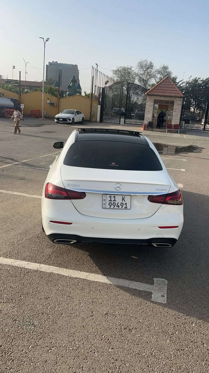 E-350 AMG 2023 ميرسيديس بينز
وارد امريكي
• المحرك: 4 سلندر توربو سعة 2.0 ليتر، ينتج حوالي 340حصان.
• ناقل الحركة: أوتوماتيك 9 سرعات.
• مقصورة راقية: مقاعد جلد/فخم، نظام MBUX
Apple CarPlay/Android للمعلومات والترفيه، دعم
•Auto
• تقنيات مساعدة السائق: مراقبة النقطة العمياء، نظام الكبح التلقائي، كاميرا 3600 (حسب التجهيز)، تحذير التعب، وغيرها من أنظمة الأمان.
• لمسات فاخرة: إضاءة محيطة متعددة الألوان، تشطيبات خشب أو ألومنيوم، تصميم داخلي صامت
وراقي.
• تصميم خارجي أنيق ورياضي في آن: شبك أمامي مميز، مصابيح LED، جنوط رياضية، خطوط انسيابية
تعكس فخامة الماركة
• السيارة مرقم و جاهز
• ماشي: 25229 مايل
• حادث: بونيد
للاستفسار 
***********
