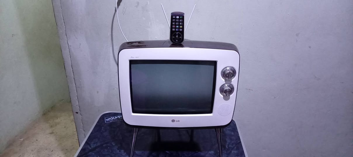 تلفزيون انتيك lg retro لعشاق التميز والمقتنيات النادرة ومصممى الديكور تحفة فنية تجمع بين التصميم الكلاسيكي الأنيق
تلفزيون انتيك lg retro لعشاق التميز والمقتنيات النادرة ومصممى الديكور تحفة فنية تجمع بين التصميم الكلاسيكي الأنيق
للتواصل 01018944429


**إذا كنت صاحب هذا الإعلان وتريد حذفه لأي سبب، رجاءا أرسل رسالة إلى الدعم الفني**