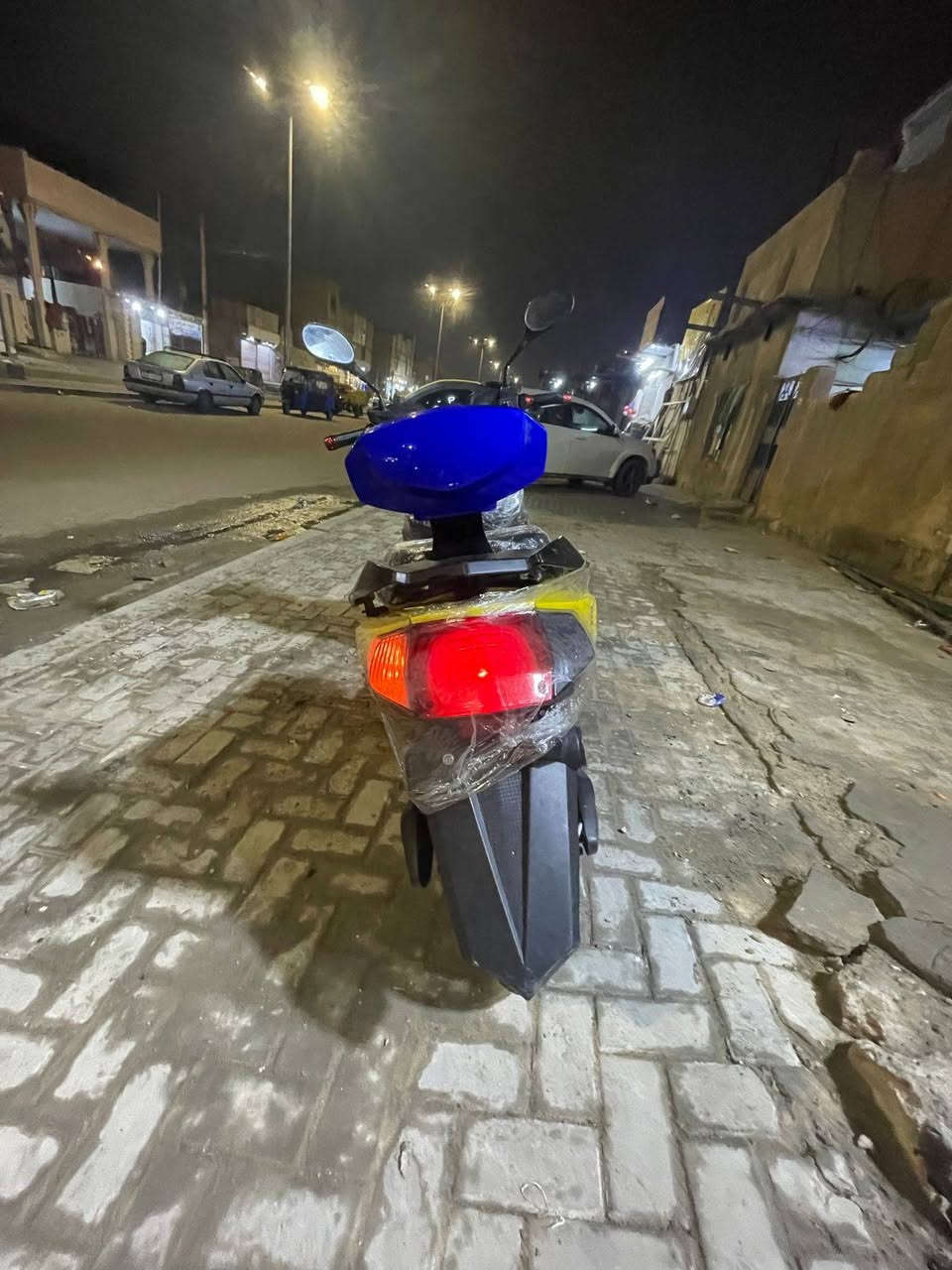 دراجه شحن ماكس مواصفاتها ستة بطاريات بعدهن جدد استخدام ثلاثه أشهر سعرها 650.      ***********
