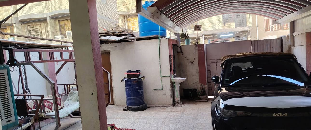 بيت  ملك طابو
الحبيبيه خلف مطعم
وليد ابو الكص
المساحه 144م
مع كراج ضخم ٥٠ متر 

مسقف تسقيف راقي
الطابق الأول

صحيات خارجيه وداخليه
استقبال ومطبخ وحولي ودرج دوار للطابق الاعلى
وغرفة نوم وتركين

الطابق الثاني
اربع غرف نوم
مع مطبخ وحمام علوي
البيت  تريده مع اثاثه
او بدون  اثاث

***********
متواجد واتس اب
